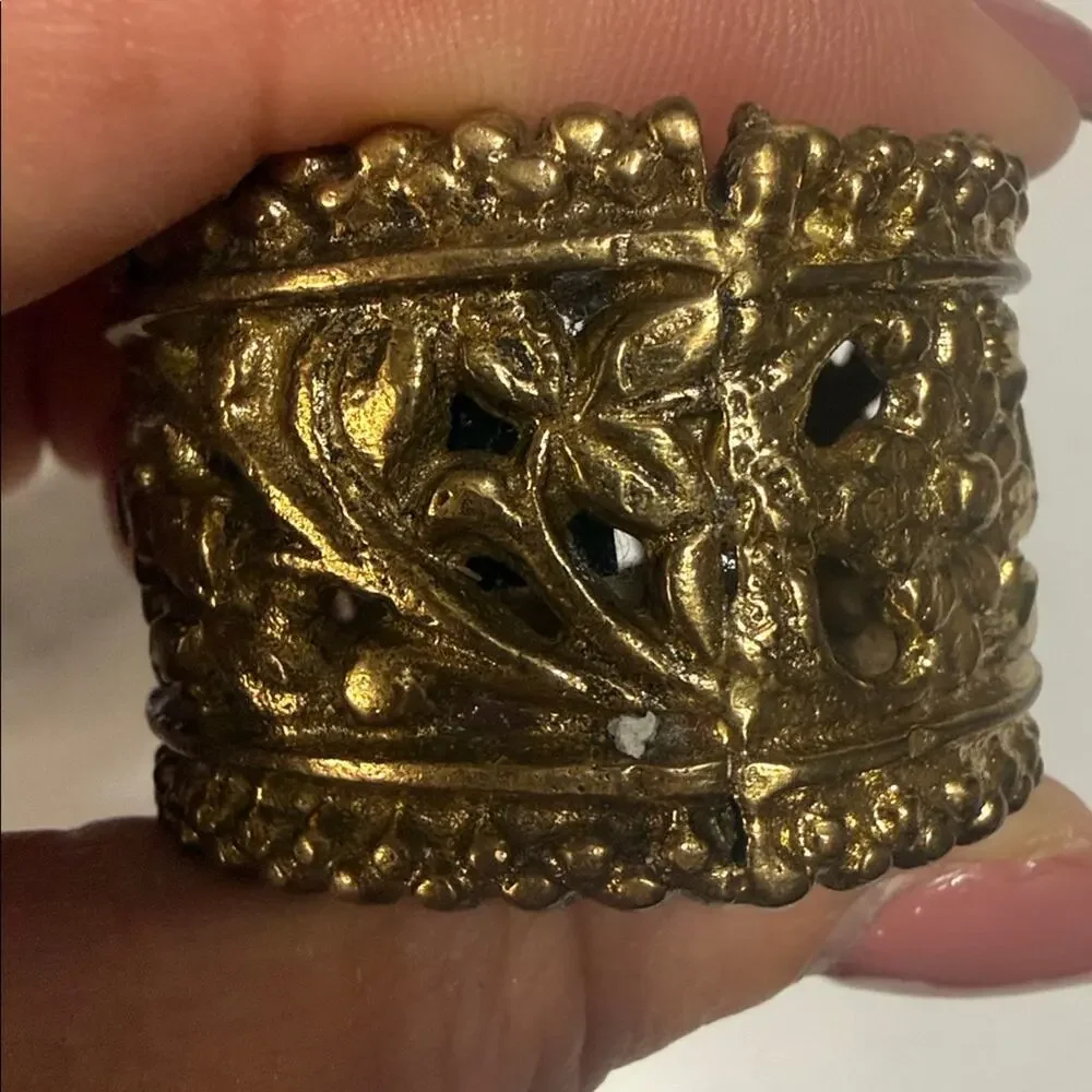 Vintage Set of 4 1980 Era Brass Filigree Napkin Rings Set of 4
